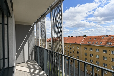 Střídavá, Vysočany - Prague 9 | Rent, Apartment One-bedroom (2+kk), 66 m²