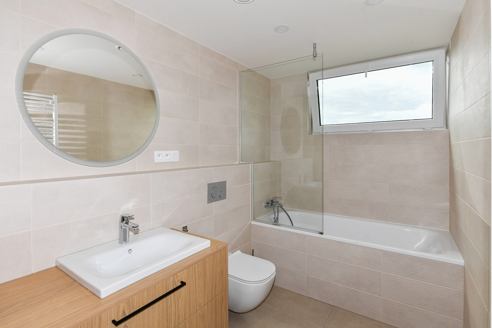Střídavá, Vysočany - Praha 9 | Pronájem, Byt 2+kk, 66 m²