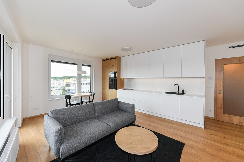 Střídavá, Vysočany - Praha 9 | Pronájem, Byt 2+kk, 66 m²