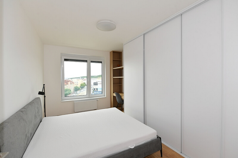 Střídavá, Vysočany - Prague 9 | Rent, Apartment One-bedroom (2+kk), 66 m²
