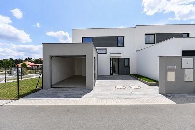 Noseckých, Nebušice - Praha 6 | Pronájem, Rodinný dům 4+kk, 119 m²