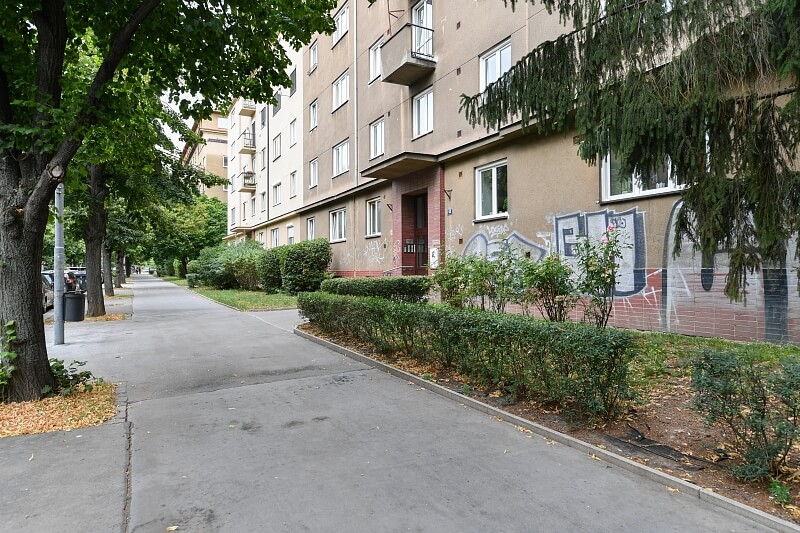 28. pluku, Vršovice - Prague 10 | Sale, Apartment Two-bedroom (3+1), 82 m²