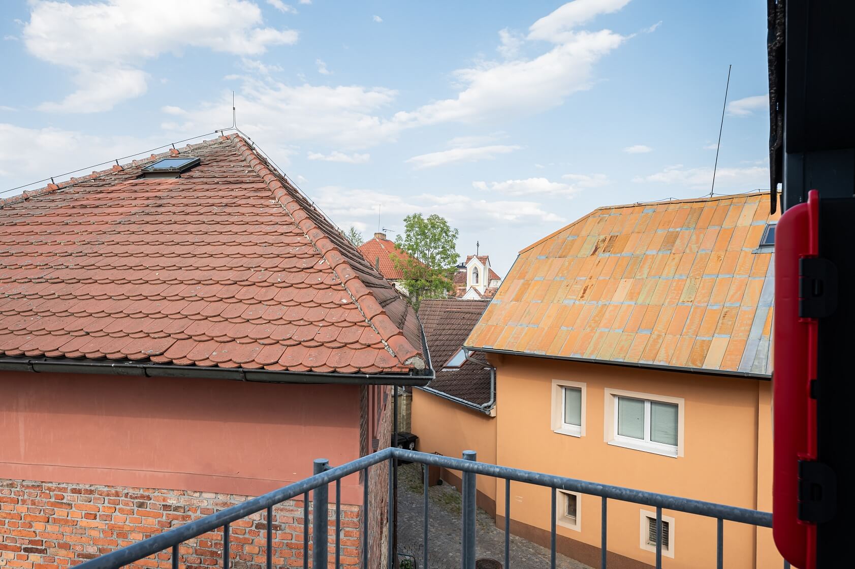 Hostivická, Sobín - Prague 5 | Rent, Apartment Three-bedroom (4+kk), 151 m²
