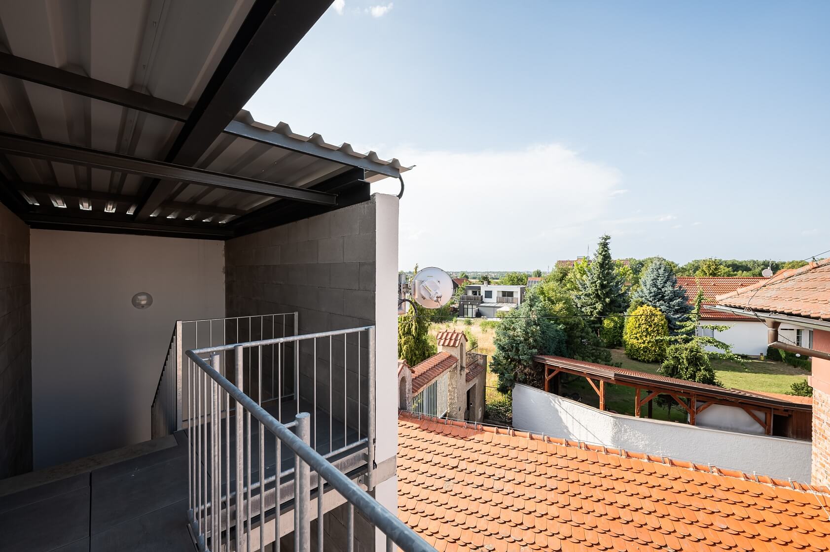 Hostivická, Sobín - Praha 5 | Pronájem, Byt 4+kk, 151 m²