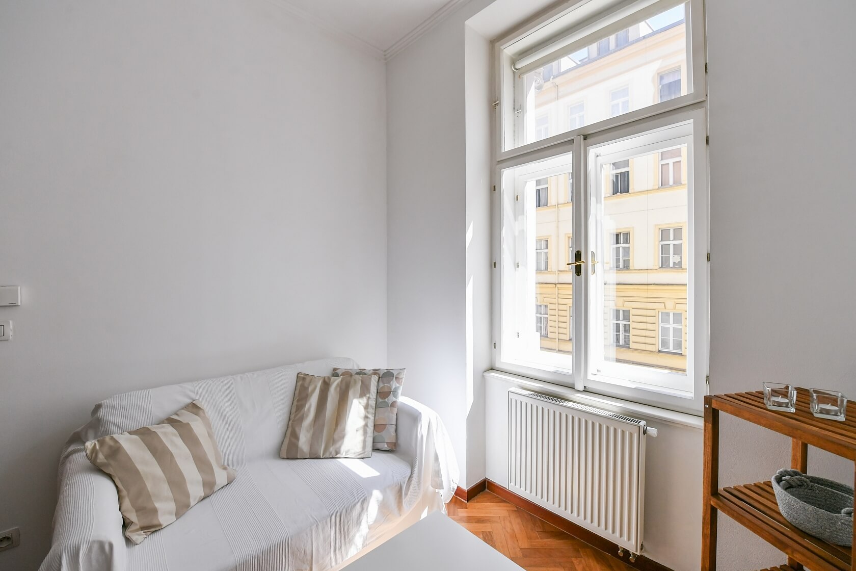 Koubkova, Nové Město - Prague 2 | Rent, Apartment One-bedroom (2+kk), 37 m²