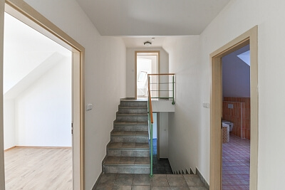 K Cihelně, Statenice - Praha-západ | Prodej, Rodinný dům 5+1, 222 m²