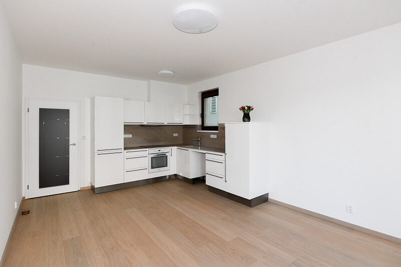 Jeřabinová, Smíchov - Praha 5 | Pronájem, Byt 2+kk, 61 m²