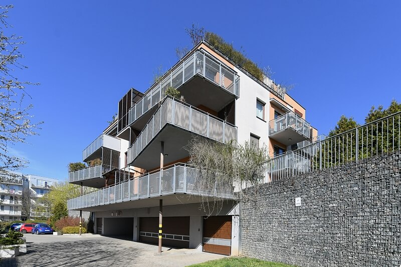 Jeřabinová, Smíchov - Prague 5 | Rent, Apartment One-bedroom (2+kk), 61 m²