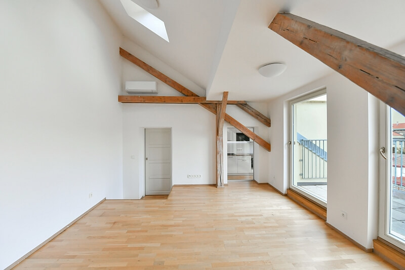 Mlynářská, Nové Město - Praha 1 | Prodej, Byt 3+1, 104 m²