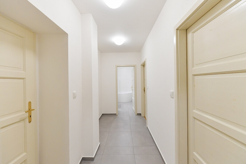 Mlynářská, Nové Město - Praha 1 | Prodej, Byt 3+1, 104 m²