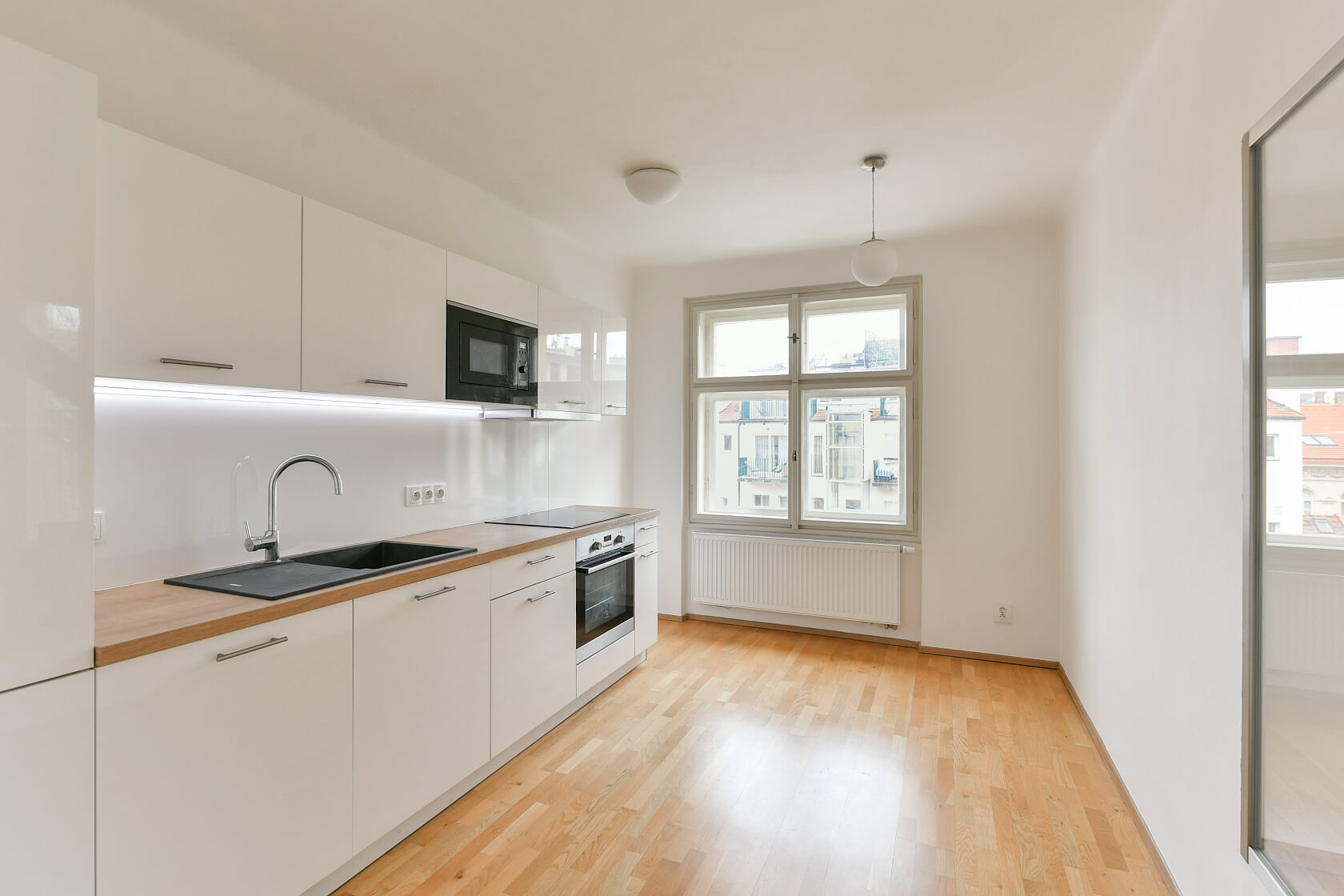 Mlynářská, Nové Město - Prague 1 | Sale, Apartment Two-bedroom (3+1), 104 m²