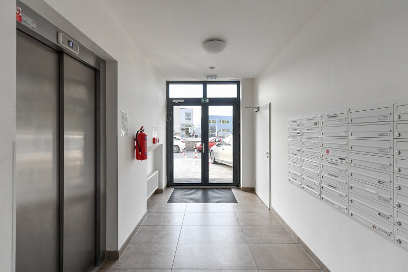 Za Krejcárkem, Vysočany - Prague 9 | Sale, Apartment Two-bedroom (3+kk), 96 m²