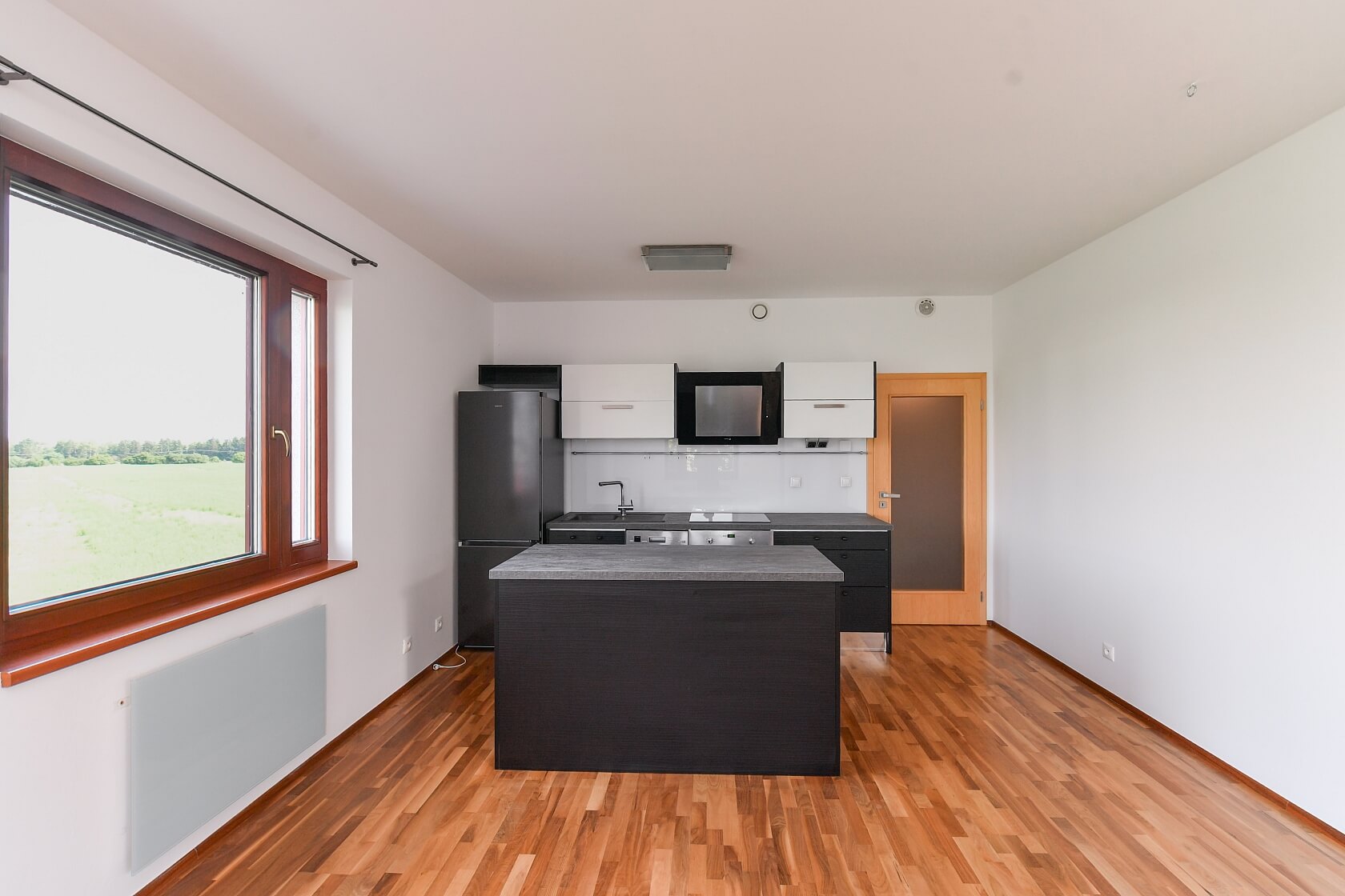 V Bytovkách, Uhříněves - Prague 10 | Rent, Apartment One-bedroom (2+kk), 89 m²