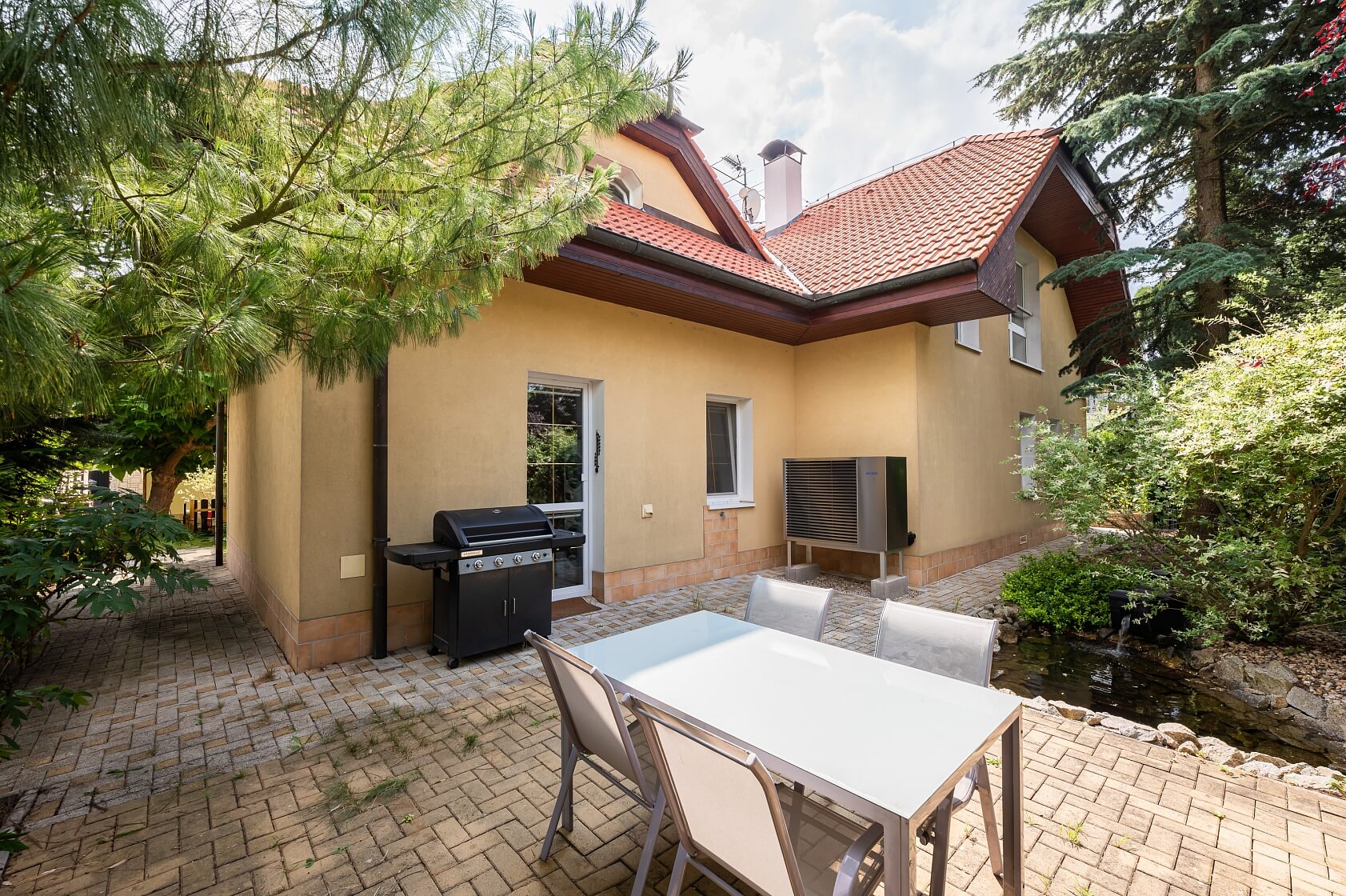 Přední, Zvole - Praha-západ | Prodej, Rodinný dům 6+kk, 268 m²