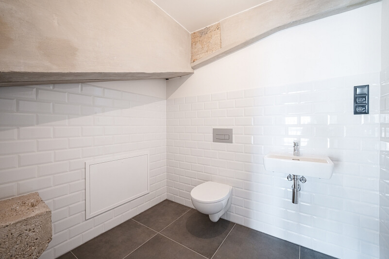 Kolbenova, Vysočany - Prague 9 | Sale, Apartment One-bedroom (2+kk), 84 m²