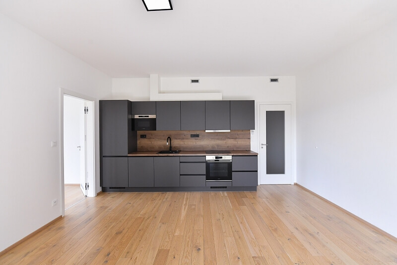 Sokolova, Karlín - Praha 8 | Prodej, Byt 2+kk, 92 m²