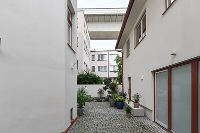 Oldřichova, Nusle - Praha 2 | Pronájem, Byt 2+kk, 52 m²