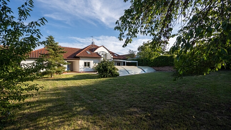 Kudlovice - Uherské Hradiště | Sale, House Four-bedroom (5+kk), 380 m²