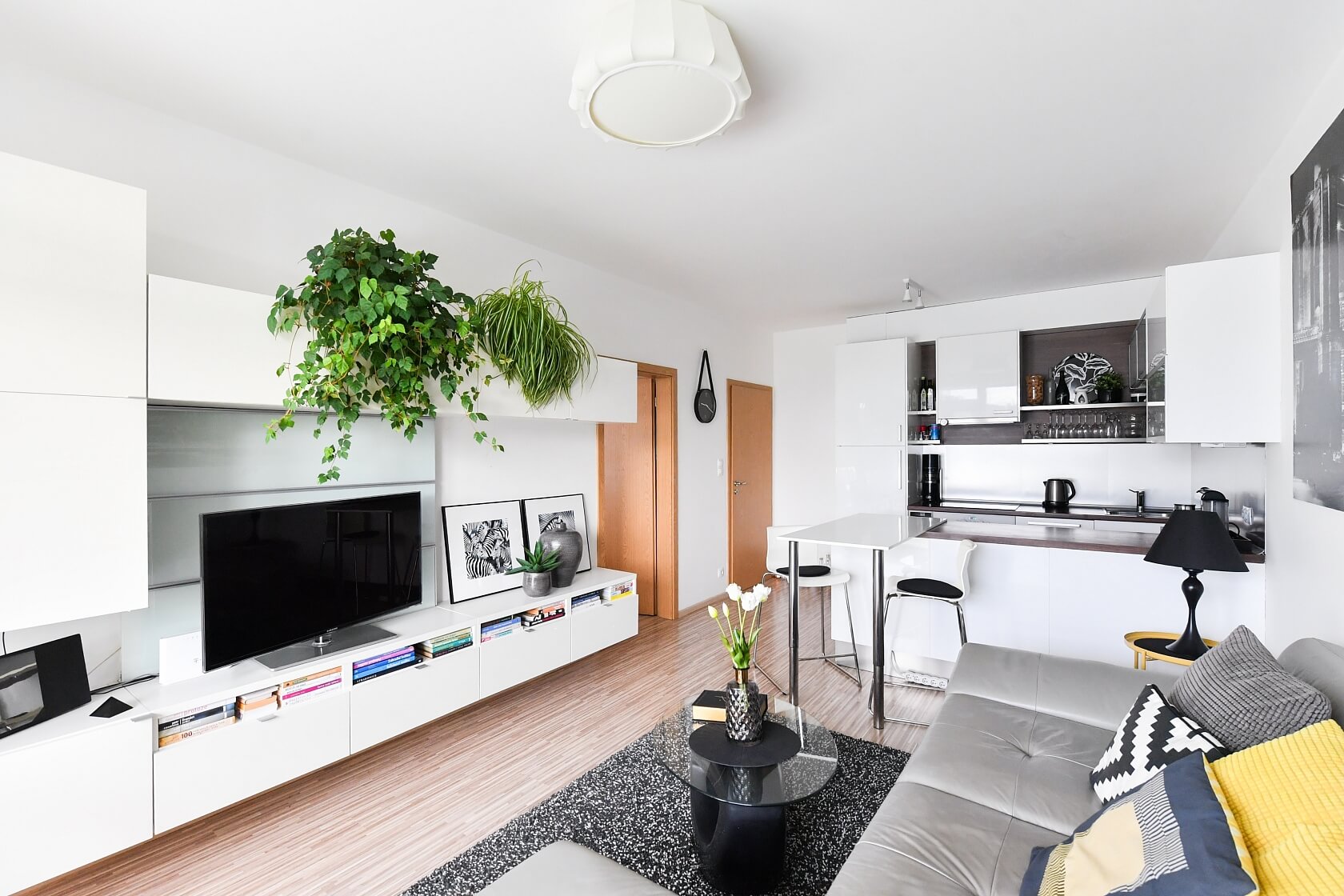 Svitákova, Stodůlky - Prague 5 | Sale, Apartment One-bedroom (2+kk), 58 m²