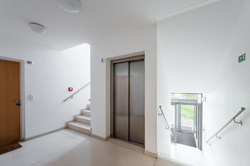 Naardenská, Liboc - Prague 6 | Rent, Apartment Studio (1+kk), 57 m²