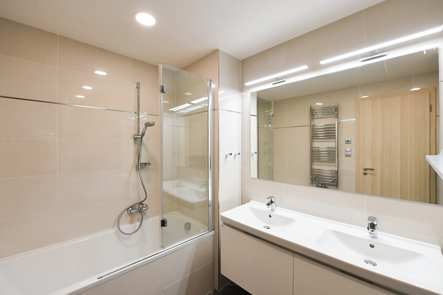Sokolovská, Vysočany - Praha 9 | Pronájem, Byt 3+kk, 95 m²