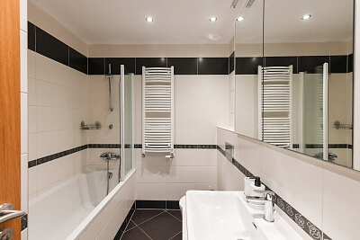 Olšanská, Žižkov - Prague 3 | Rent, Apartment One-bedroom (2+kk), 74 m²