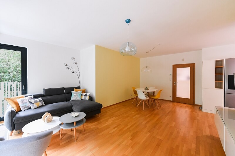 Olšanská, Žižkov - Praha 3 | Pronájem, Byt 2+kk, 74 m²