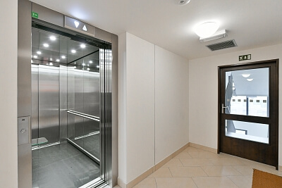 Olšanská, Žižkov - Prague 3 | Rent, Apartment One-bedroom (2+kk), 74 m²