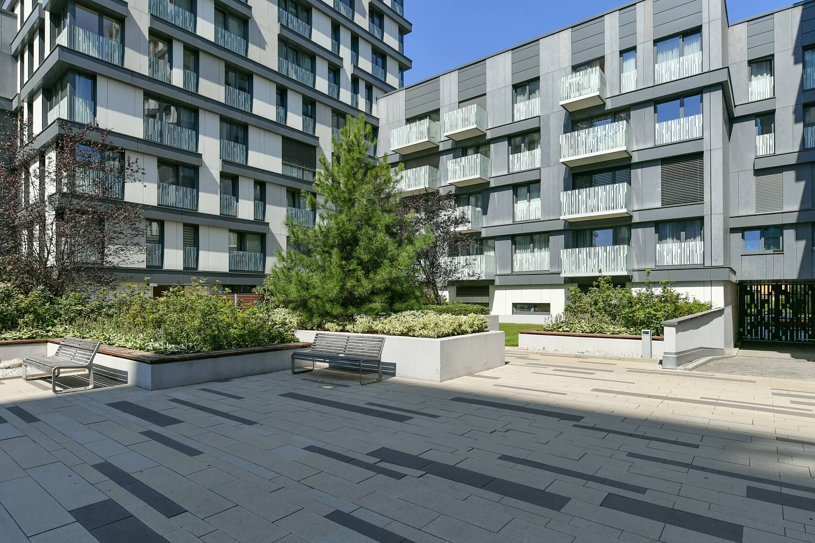 Olšanská, Žižkov - Prague 3 | Rent, Apartment One-bedroom (2+kk), 74 m²
