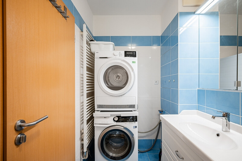 Hrozenkovská, Zličín - Praha 5 | Prodej, Byt 3+kk, 77 m²