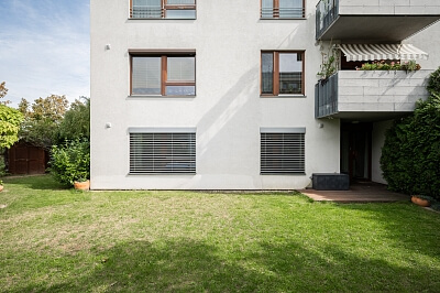 Hrozenkovská, Zličín - Prague 5 | Sale, Apartment Two-bedroom (3+kk), 77 m²