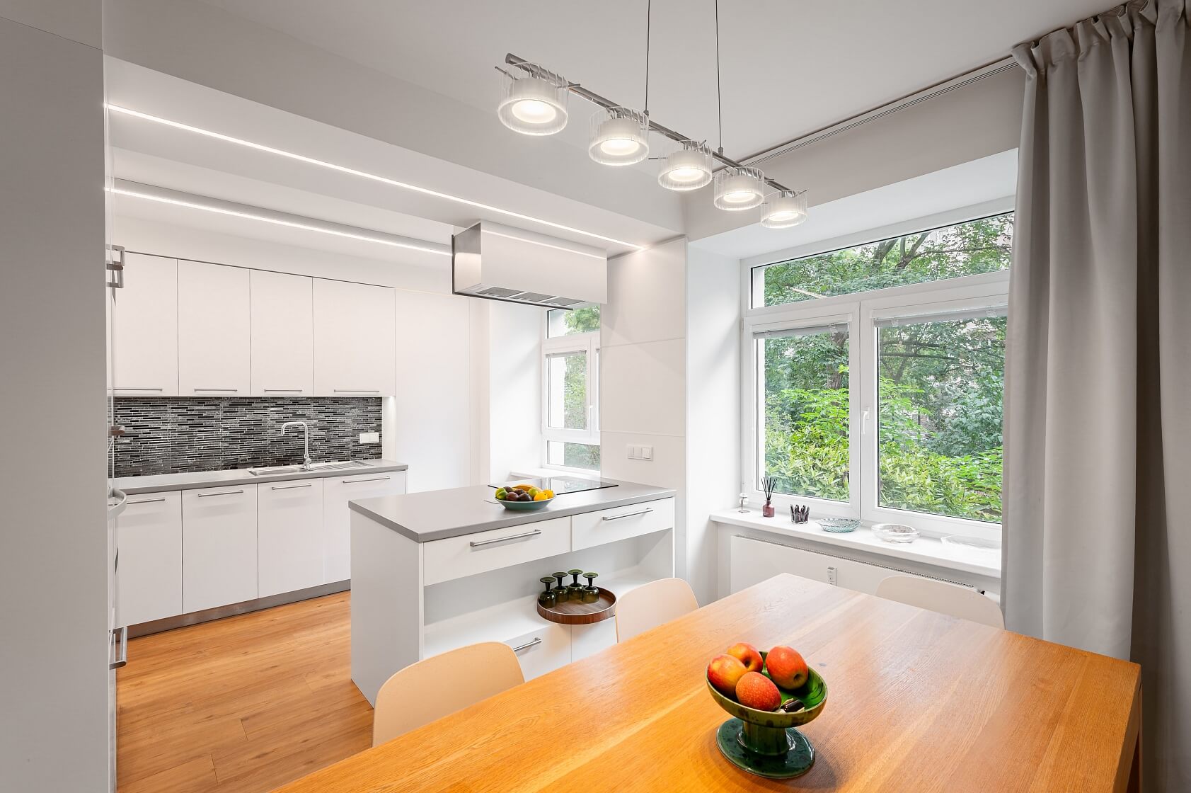 Karpatská, Vršovice - Prague 10 | Sale, Apartment Two-bedroom (3+kk), 97 m²