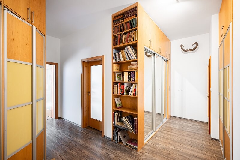 Za Kovárnou, Dolní Měcholupy - Praha 10 | Prodej, Byt 4+1, 207 m²