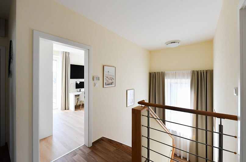 V Pěšinkách, Březiněves - Prague 8 | Sale, House Four-bedroom (5+kk), 206 m²