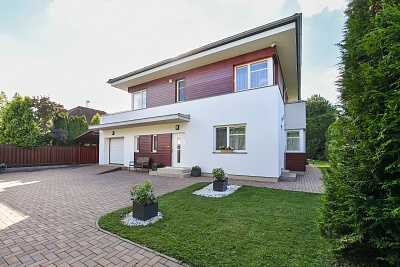 V Pěšinkách, Březiněves - Prague 8 | Sale, House Four-bedroom (5+kk), 206 m²
