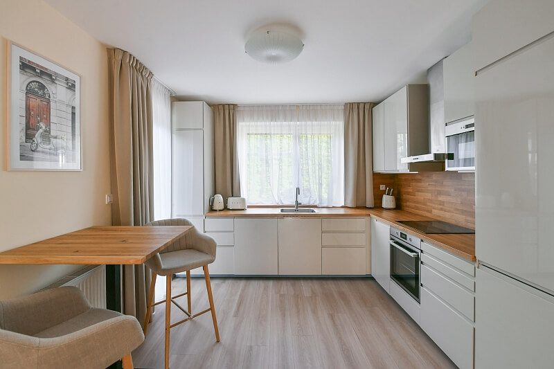 V Pěšinkách, Březiněves - Prague 8 | Sale, House Four-bedroom (5+kk), 206 m²