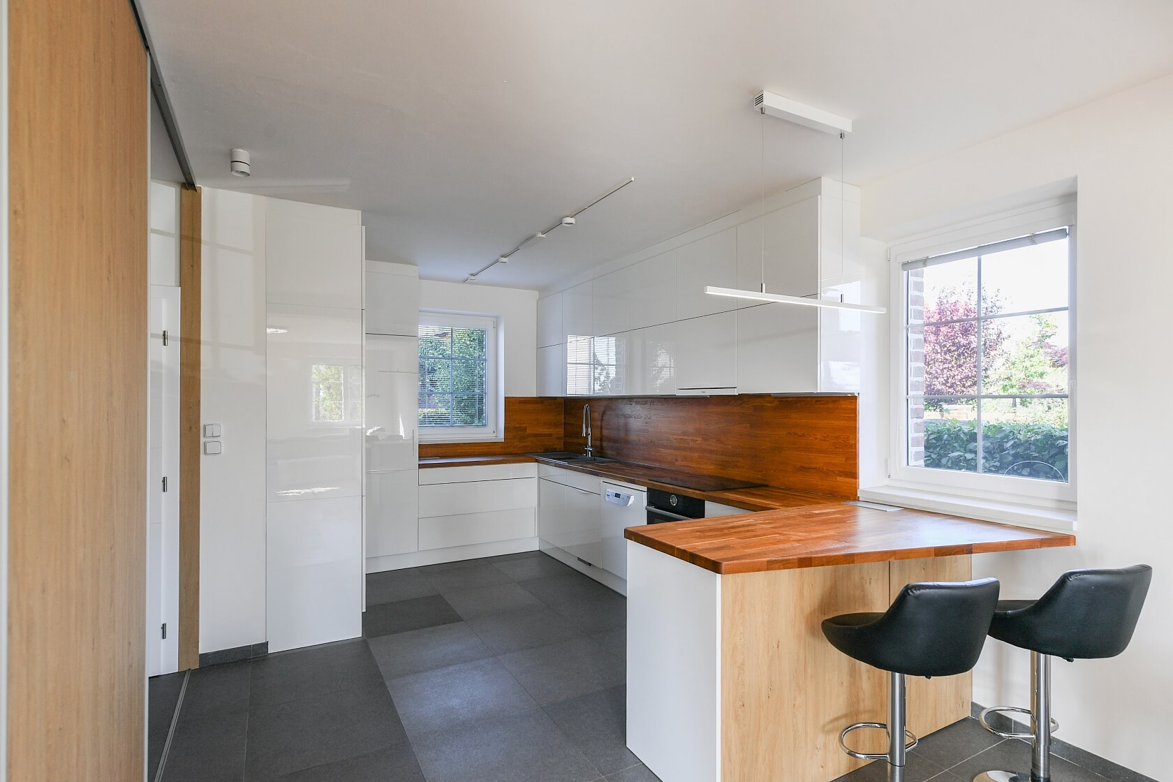 Libeř - Praha-západ | Rent, House Three-bedroom (4+kk), 259 m²