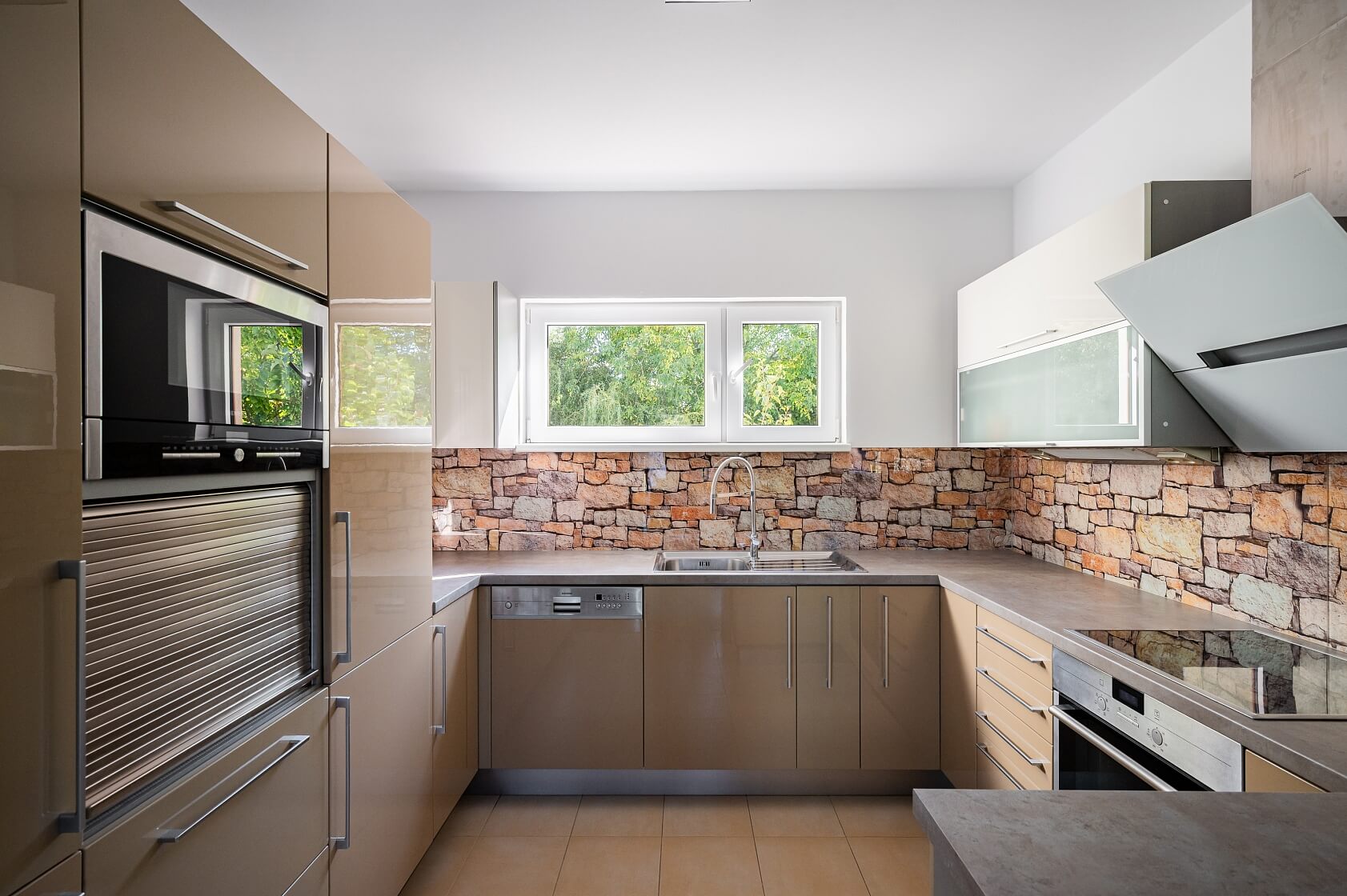 Přípotoční, Bašť - Praha-východ | Sale, House Three-bedroom (4+kk), 119 m²