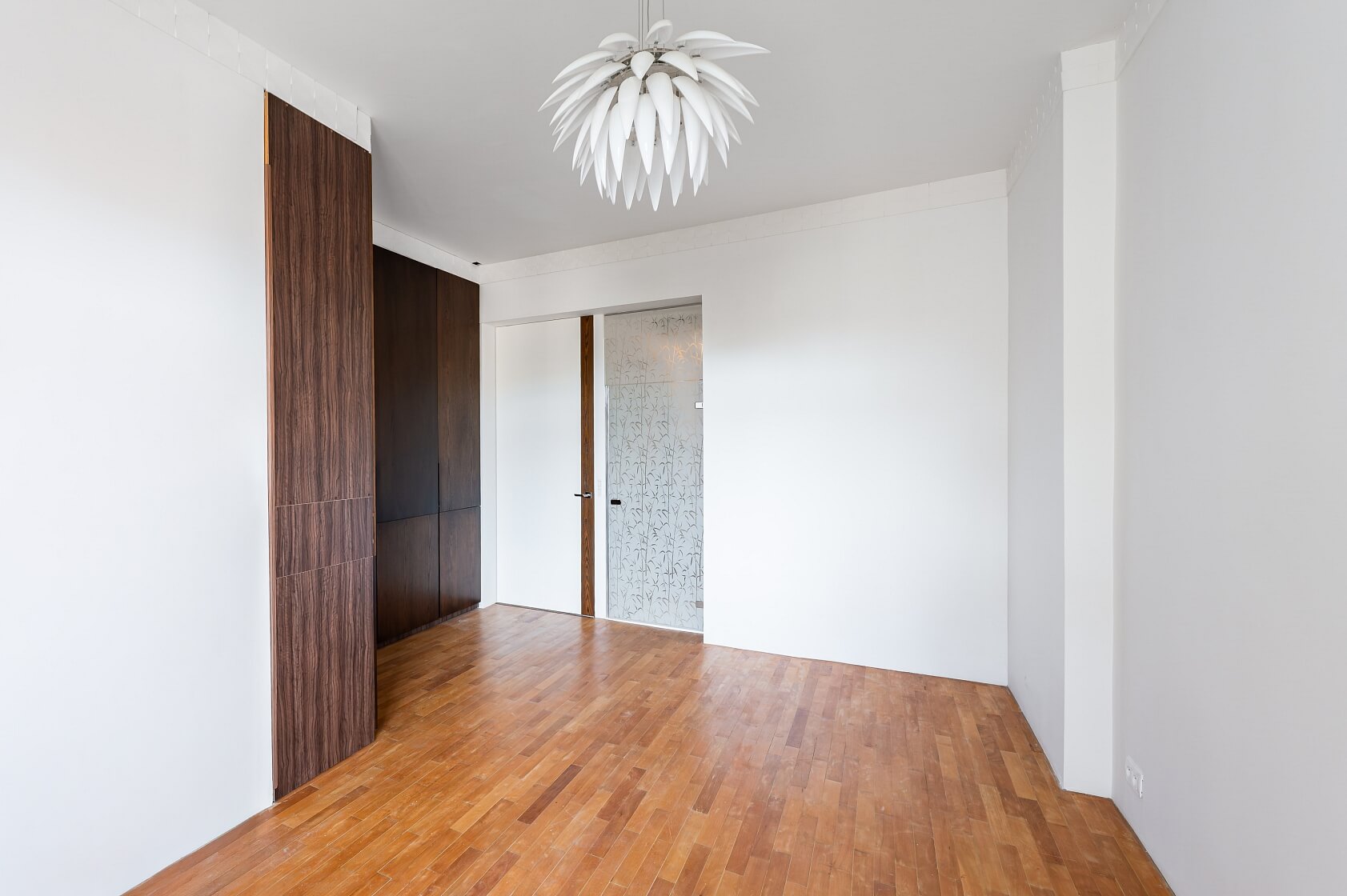 Národní obrany, Bubeneč - Prague 6 | Rent, Apartment One-bedroom (2+kk), 83 m²