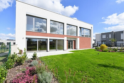 Cenomanská, Chýně - Praha-západ | Sale, House Four-bedroom (5+kk), 247 m²