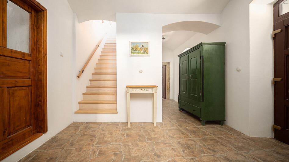Hlinsko - Chrudim | Sale, House Four-bedroom (5+kk), 390 m²