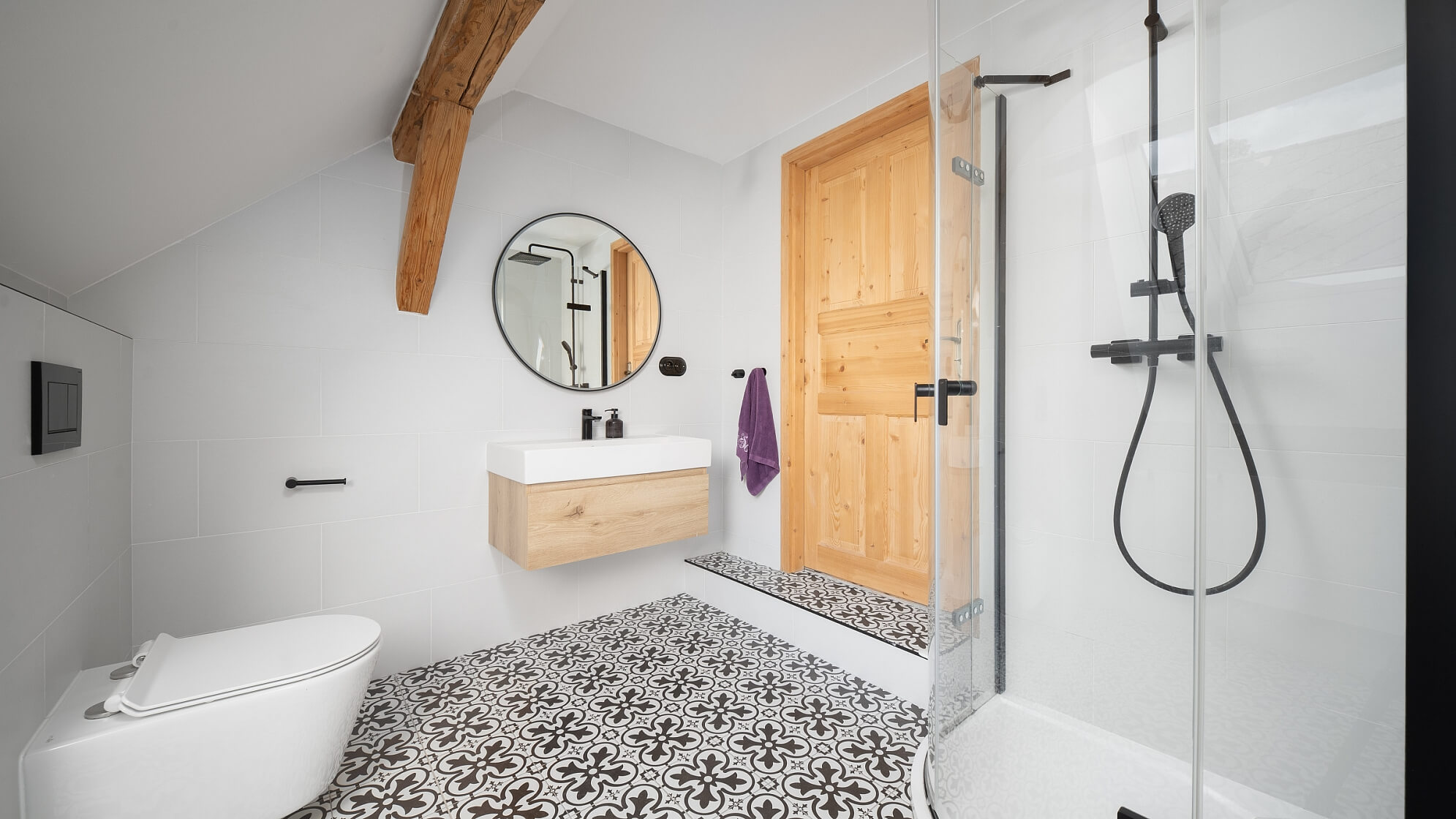 Hlinsko - Chrudim | Sale, House Four-bedroom (5+kk), 390 m²