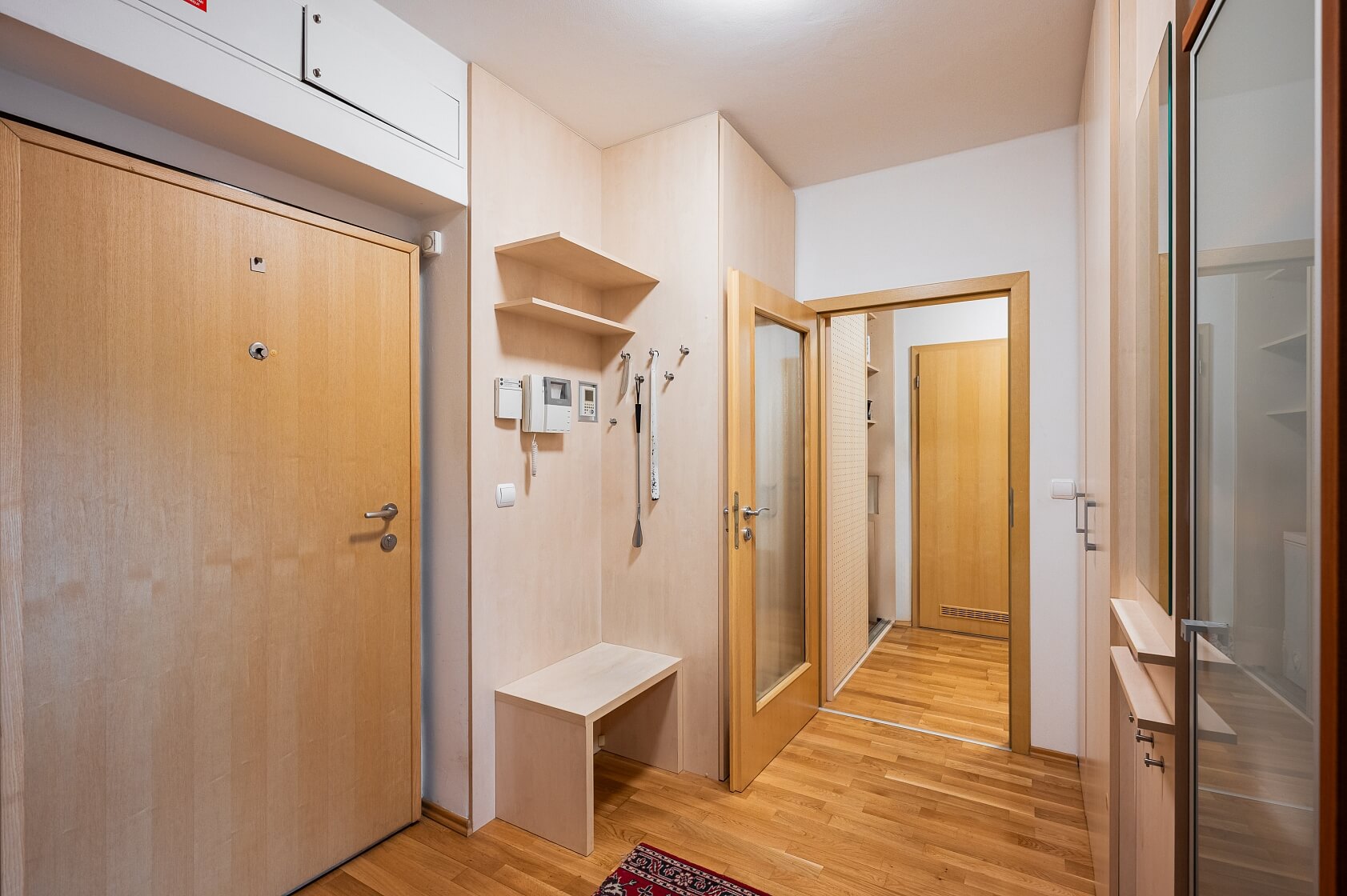 U Panské zahrady, Jinonice - Prague 5 | Sale, Apartment One-bedroom (2+kk), 75 m²