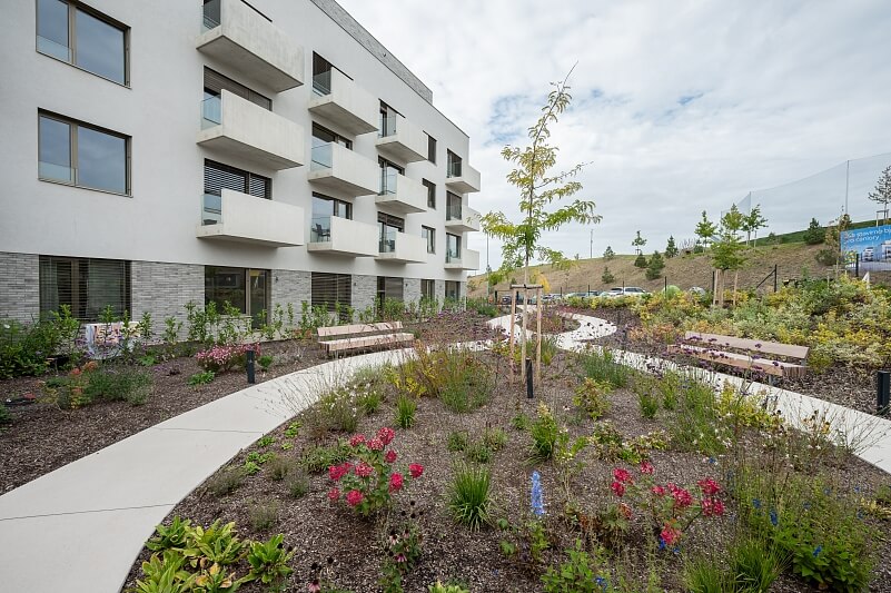 U Hostivařského nádraží, Horní Měcholupy - Praha 10 | Pronájem, Byt 1+kk, 36 m²