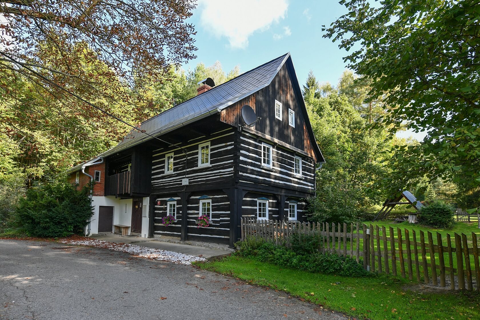 Mařenice - Česká Lípa | Sale, House Five-bedroom (6+kk), 180 m²