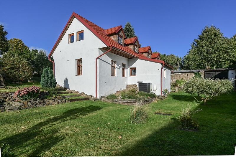 Černovice - Pelhřimov | Sale, House Three-bedroom (4+kk), 209 m²