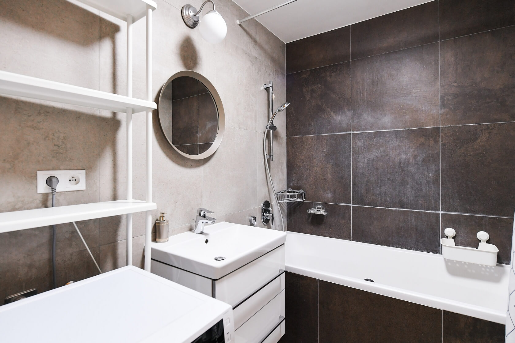 Dělnická, Holešovice - Prague 7 | Rent, Apartment One-bedroom (2+kk), 71 m²