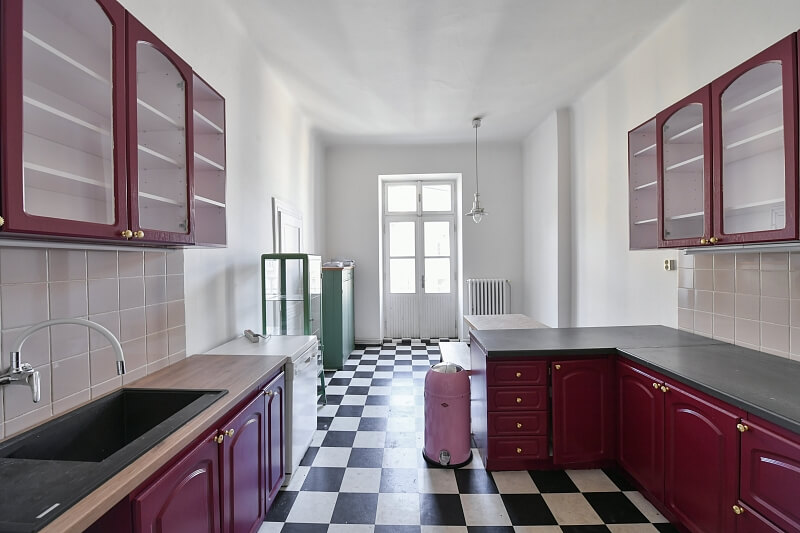 Náplavní, Nové Město - Prague 2 | Rent, Apartment Two-bedroom (3+1), 110 m²