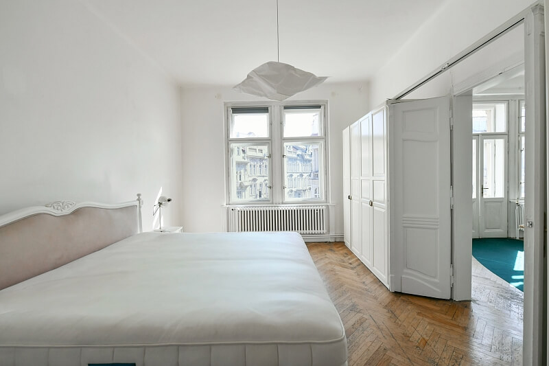 Náplavní, Nové Město - Prague 2 | Rent, Apartment Two-bedroom (3+1), 110 m²