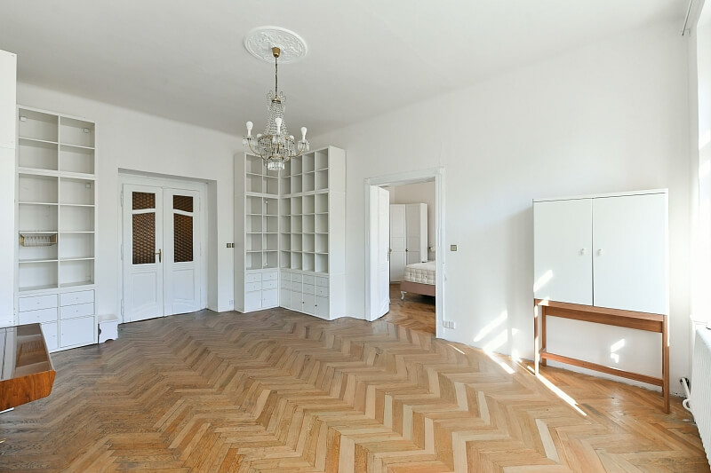 Náplavní, Nové Město - Prague 2 | Rent, Apartment Two-bedroom (3+1), 110 m²